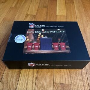 NFL New England Patriots Flask Set with Red and Blue